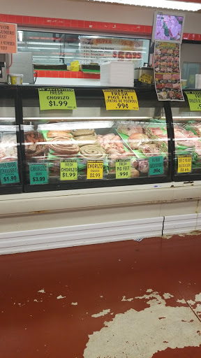 Grocery Store «Super Fresh Market», reviews and photos, 1700 N Lewis Ave, Waukegan, IL 60085, USA