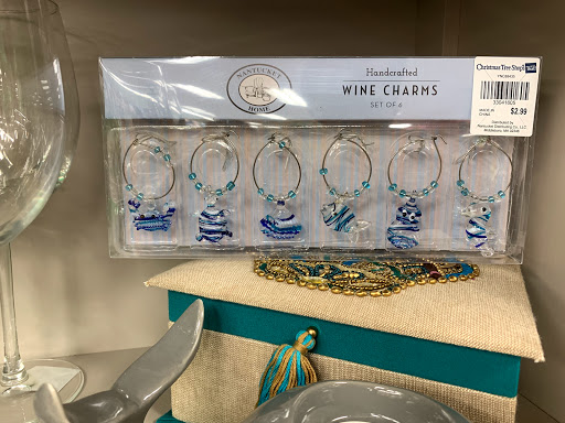 Home Goods Store «Christmas Tree Shops», reviews and photos, 99 E Main Rd, Middletown, RI 02842, USA