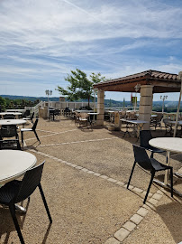 Atmosphère du Restaurant Panoramique des Balcons de l'Espérance à Limeuil - n°1