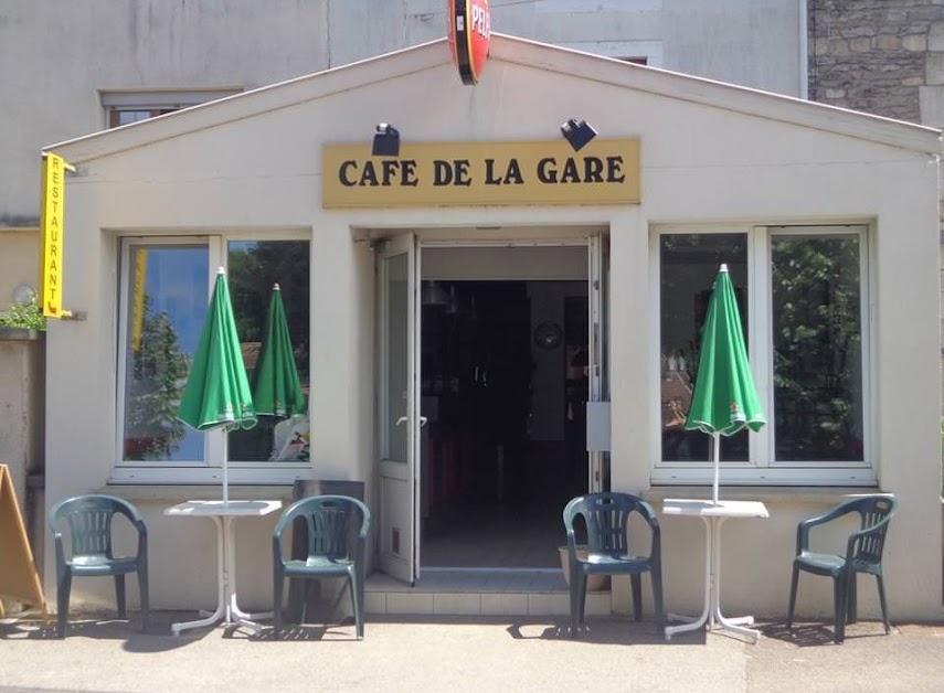 Café De La Gare à Nogent