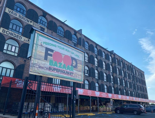 Fairway Market Red Hook, 480-500 Van Brunt St, Brooklyn, NY 11231, USA, 