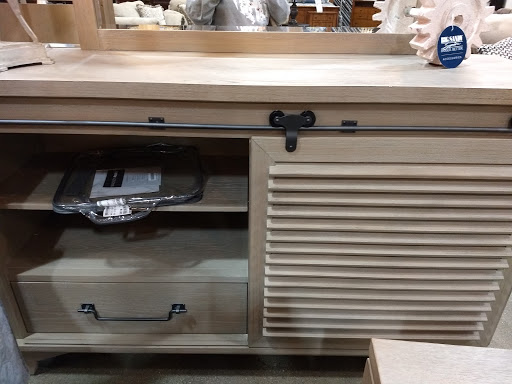 Furniture Store «Big Sandy Superstore-Polaris», reviews and photos, 1180 Polaris Pkwy, Columbus, OH 43240, USA