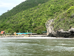 Baan Kiang Le Ing Pha Beach'in fotoğrafı biraz temiz temizlik seviyesi ile