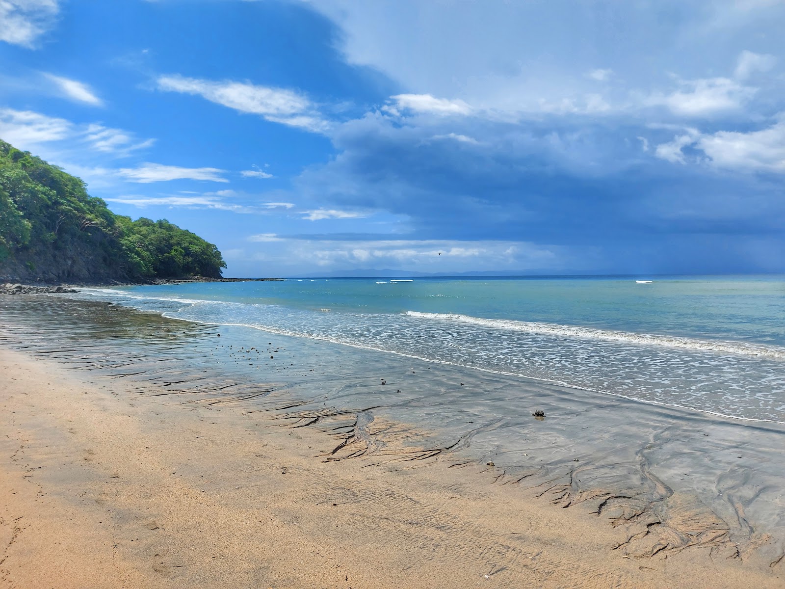 Foto di Tapustxunya Beach - luogo popolare tra gli intenditori del relax