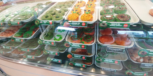 Donut Shop «Krispy Kreme Rome», reviews and photos, 1602 Turner McCall Blvd, Rome, GA 30161, USA