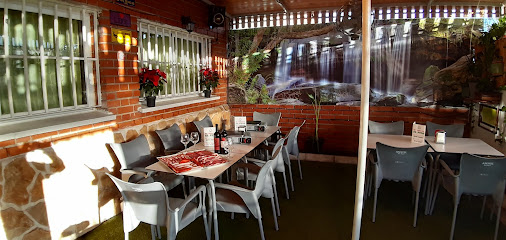 Restaurante El Pino - C. del Pino, 31, 28500 Arganda del Rey, Madrid, Spain