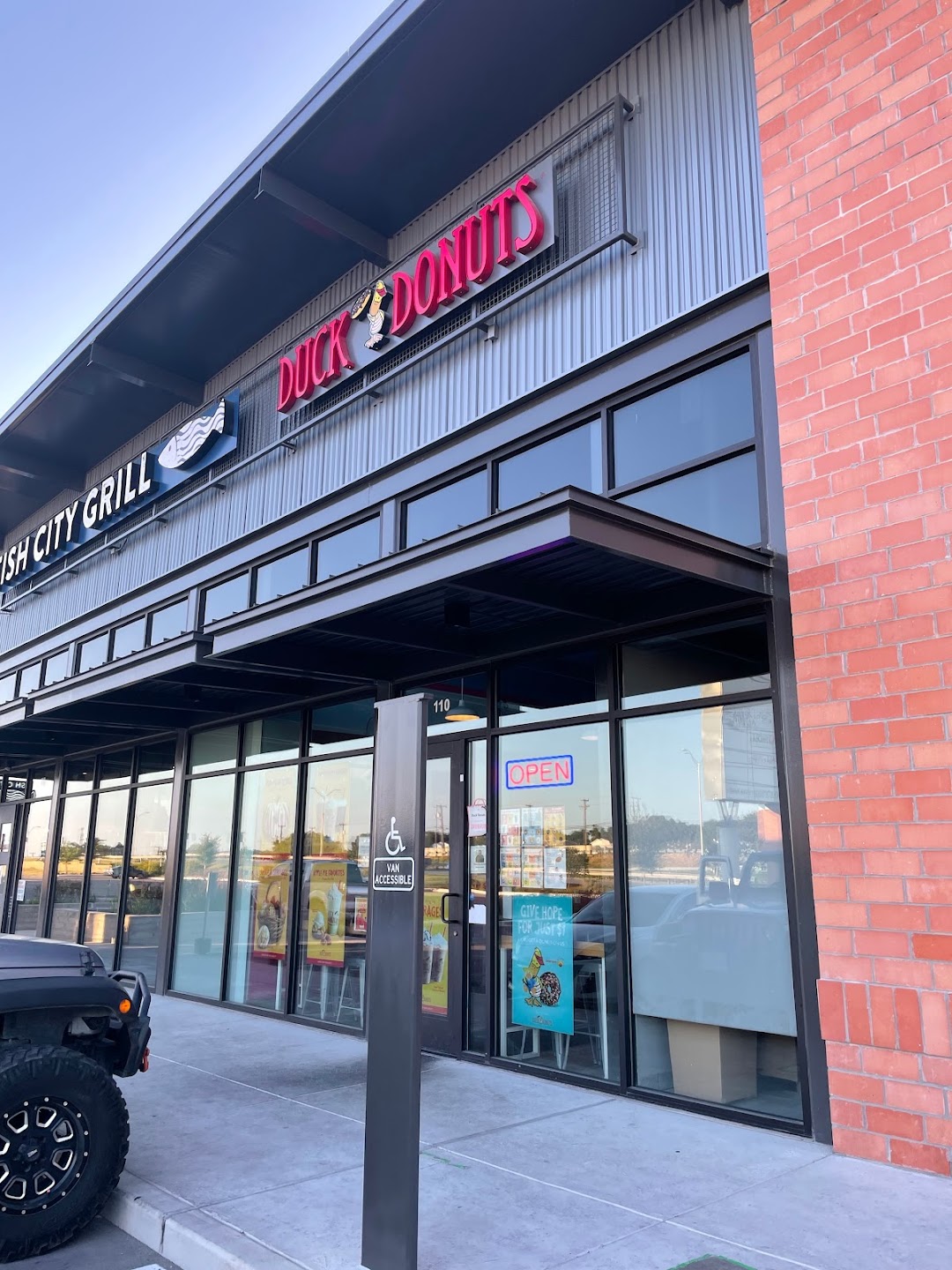 Duck Donuts - Culebra Commons