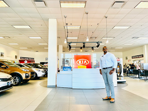 Car Dealer «Spitzer Kia Cleveland», reviews and photos, 3414 Brookpark Rd, Cleveland, OH 44134, USA