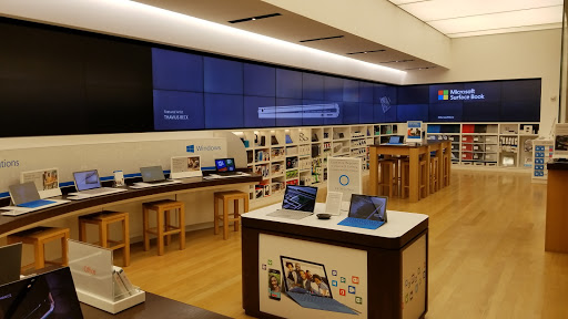 Computer Store «Microsoft Store», reviews and photos, 116 Bellevue Way NE, Bellevue, WA 98004, USA