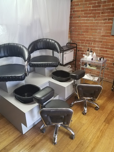Hair Salon «mint. Beauty Lab», reviews and photos, 2627 Colorado Ave, Colorado Springs, CO 80904, USA