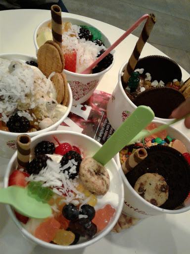 Frozen Yogurt Shop «Yogurtland», reviews and photos, 4170 Lavon Dr #176, Garland, TX 75040, USA