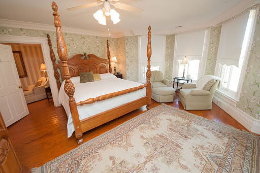 Bed & Breakfast «Richwood on the River / Bed & Breakfast & Events Venue», reviews and photos, 1233 KY-36, Milton, KY 40045, USA