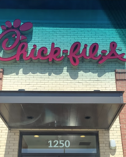 Fast Food Restaurant «Chick-fil-A», reviews and photos, 1250 N National Rd, Columbus, IN 47201, USA