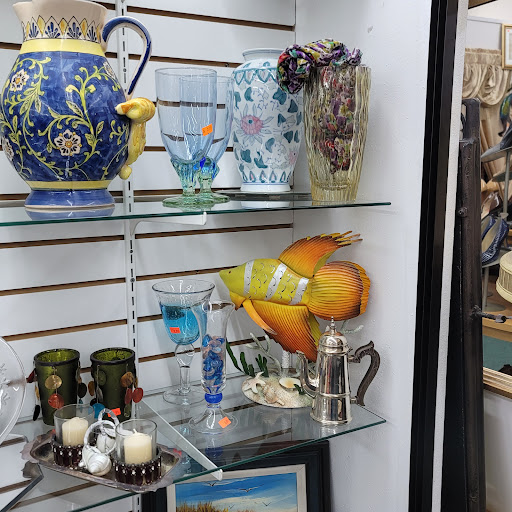 Thrift Store «Pennies For Heaven Resale», reviews and photos, 17471 Preston Rd, Dallas, TX 75252, USA