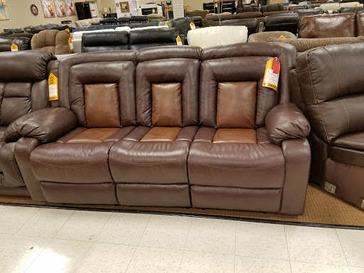 Furniture Store «Value City Furniture», reviews and photos, 960 S Barrington Rd, Streamwood, IL 60107, USA