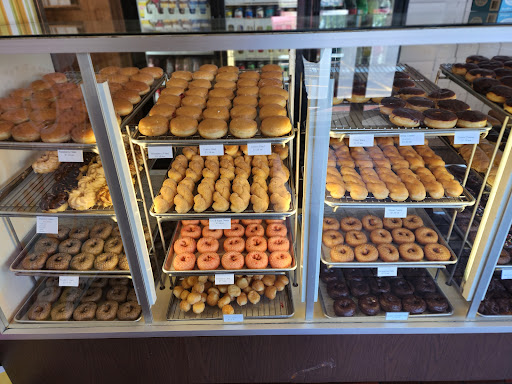 Donut Shop «Great American Donut Shop», reviews and photos, 901 US-31 BYP, Bowling Green, KY 42101, USA