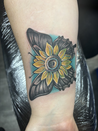 Explore blackout sleeve tattoo ideas, creative tattoo ideas in Redding, available at DEADLIFT TATTOO