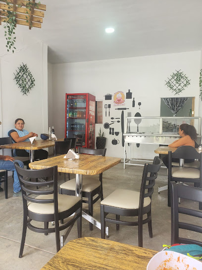 La cocina de la Abuela - C. Guillermo Prieto 101, Zona Centro, 36960 Cuerámaro, Gto., Mexico