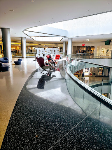 Shopping Mall «Beverly Center», reviews and photos, 8500 Beverly Blvd, Los Angeles, CA 90048, USA