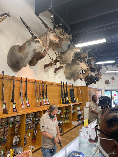 Gun Shop «Shoot Straight Fort Lauderdale», reviews and photos, 2200 S State Rd 7, Fort Lauderdale, FL 33312, USA