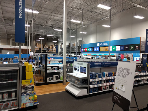 Electronics Store «Best Buy», reviews and photos, 3700 Mandela Pkwy, Oakland, CA 94608, USA