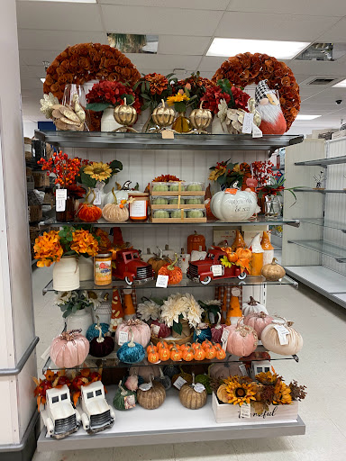 Department Store «Marshalls», reviews and photos, 3205 Alderwood Mall Blvd, Lynnwood, WA 98037, USA