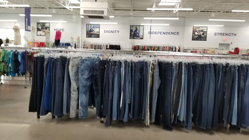 Thrift Store «Goodwill Laburnum Retail Store & Donation Center», reviews and photos, 3979 Gay Ave, Richmond, VA 23231, USA