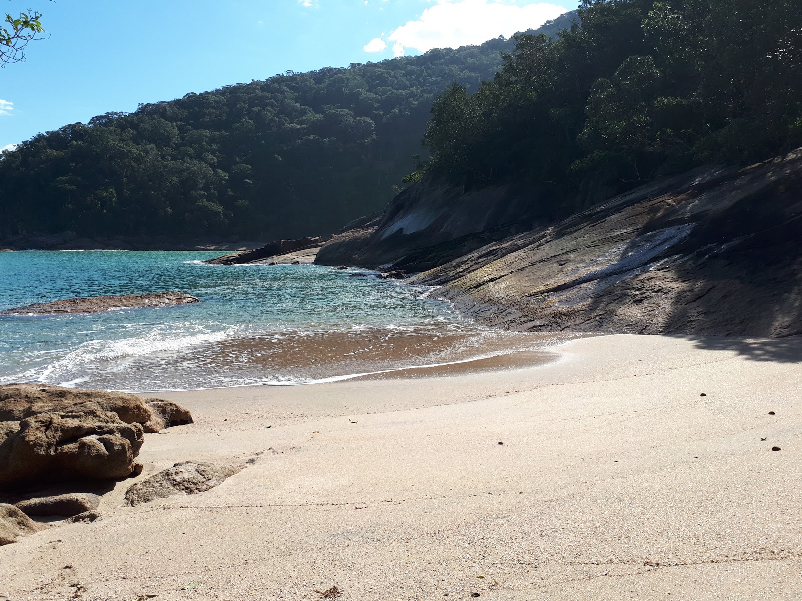Foto di Praia da Palmira con una superficie del sabbia beige