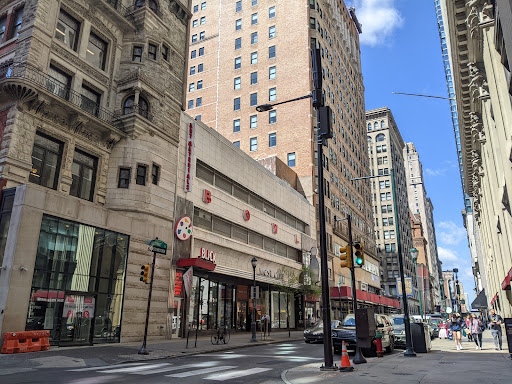 Art Supply Store «Blick Art Materials», reviews and photos, 1330 Chestnut St, Philadelphia, PA 19107, USA