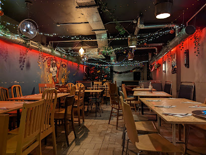 The Hungry Mexican Restaurant - 5 Aston Quay, Temple Bar, Dublin, D02 PN56, Ireland