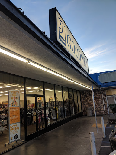 Goodwill Store & Donation Center, 5948 Westminster Ave, Westminster, CA 92683, USA, 