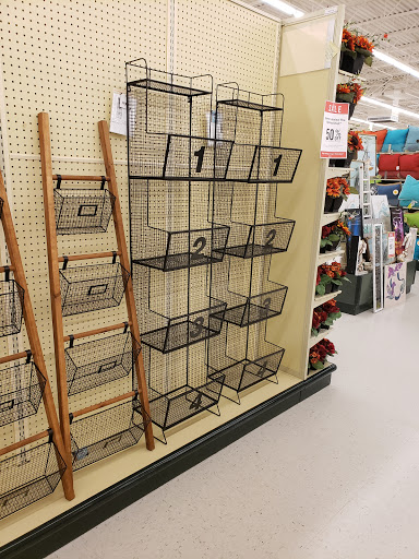 Craft Store «Hobby Lobby», reviews and photos, 2600 American Blvd W, Bloomington, MN 55431, USA