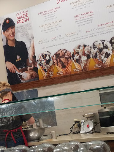Ice Cream Shop «Cold Stone Creamery», reviews and photos, 1044 NW Civic Dr k, Gresham, OR 97030, USA