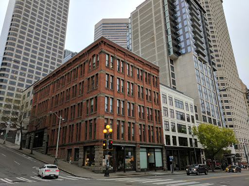 Clothing Store «The North Face», reviews and photos, 1023 1st Ave, Seattle, WA 98104, USA