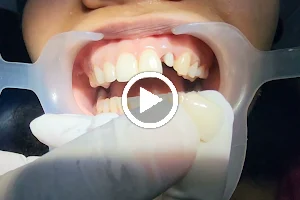 Divine Dental Clinic Thrissur image