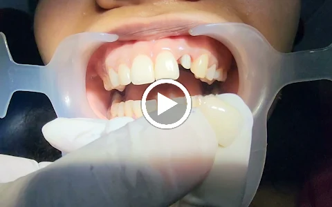 Divine Dental Clinic Thrissur image