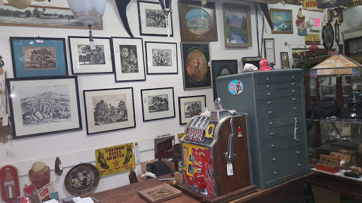 Antique Store «Old Town Architectural Salvage», reviews and photos, 126 N St Francis St, Wichita, KS 67202, USA