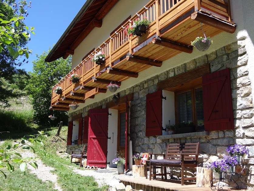 Chalet VillaKulla.fr - Gîte & Chambres d'hôtes à Villarembert (Savoie 73)