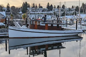 Tugboat Sand Man image