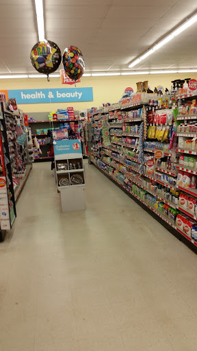 Dollar Store «FAMILY DOLLAR», reviews and photos, 377 Grant St, Franklin, PA 16323, USA