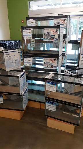 Pet Supply Store «Pet Supplies Plus», reviews and photos, 9500 Dorchester Rd #350, Summerville, SC 29485, USA