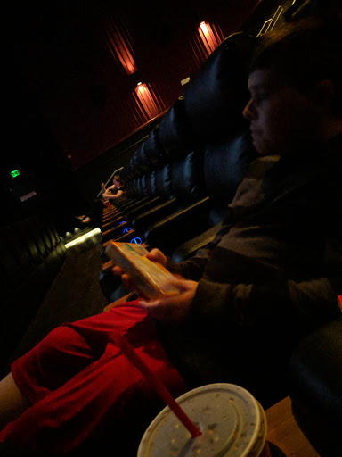 Movie Theater «Regal Cinemas Noblesville 10», reviews and photos, 10075 Town and Country Blvd, Noblesville, IN 46060, USA