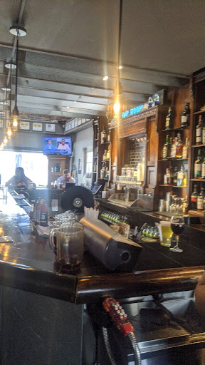 American Restaurant «Cracker Barrel Old Country Store», reviews and photos, 2421 Old Country Inn Dr, Caseyville, IL 62232, USA