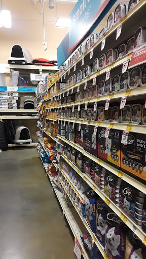 Pet Supply Store «PetSmart», reviews and photos, 24005 U.S. 27, Lake Wales, FL 33859, USA