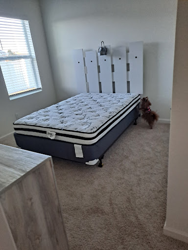 Furniture Wholesaler «The Original Discount Furniture», reviews and photos, 2822 US-1, Fort Pierce, FL 34982, USA