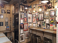 Atmosphère du Restaurant américain BAGELSTEIN • Bagels & Coffee shop à Paris - n°1