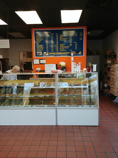 Donut Shop «Clifton Donut Shop», reviews and photos, 2317 Brownsboro Rd, Louisville, KY 40206, USA