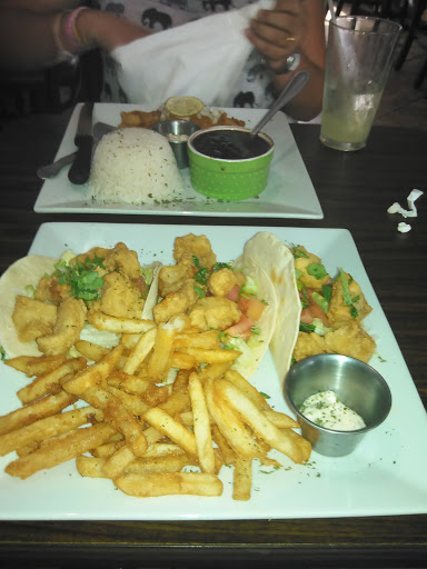 Seafood Restaurant «Capt Marcos Cuban Seafood and More», reviews and photos, 1716 Airport Pulling Rd S, Naples, FL 34104, USA