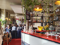 Atmosphère du Restaurant Les Bancs Publics à Paris - n°2