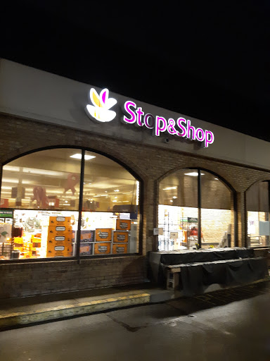 Grocery Store «Stop & Shop», reviews and photos, 420 White Plains Rd, Eastchester, NY 10709, USA